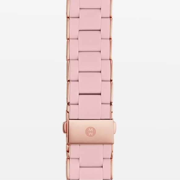 MICHELE 3 link pink silicone Apple Watch band
NWOT - Picture 3 of 5